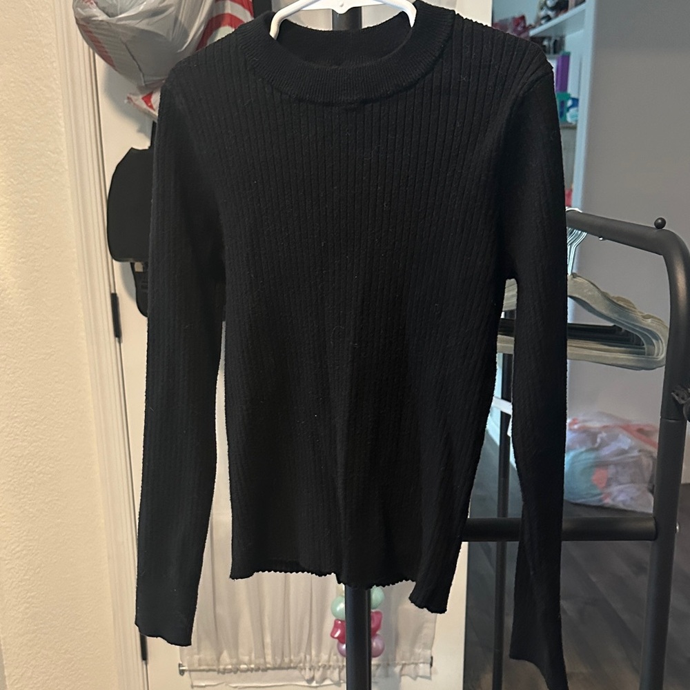 Zara black fitted sweater
